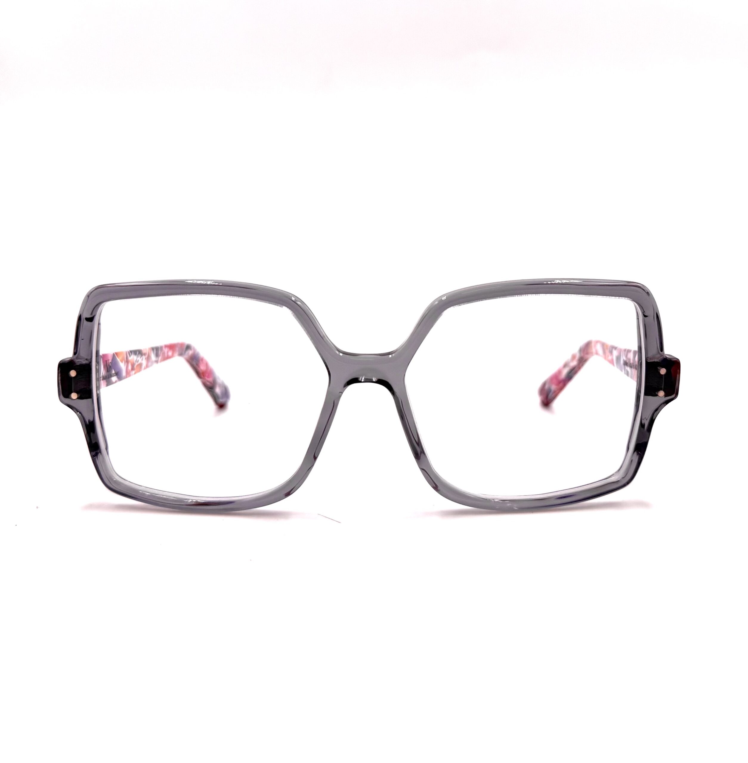Cazilhac lunettes femmes acétate. Solides, légères et confortables nos lunettes VDS sont uniques.