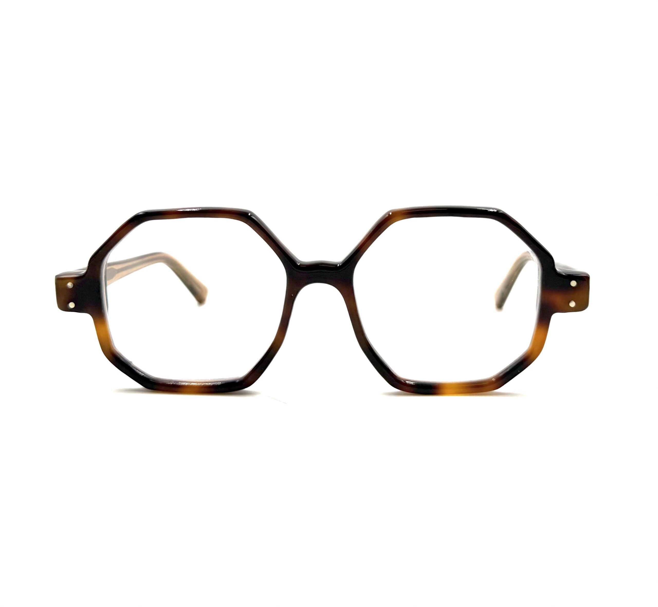 Les Chalets lunettes femmes acétate. Solides, légères et confortables nos lunettes VDS sont uniques.