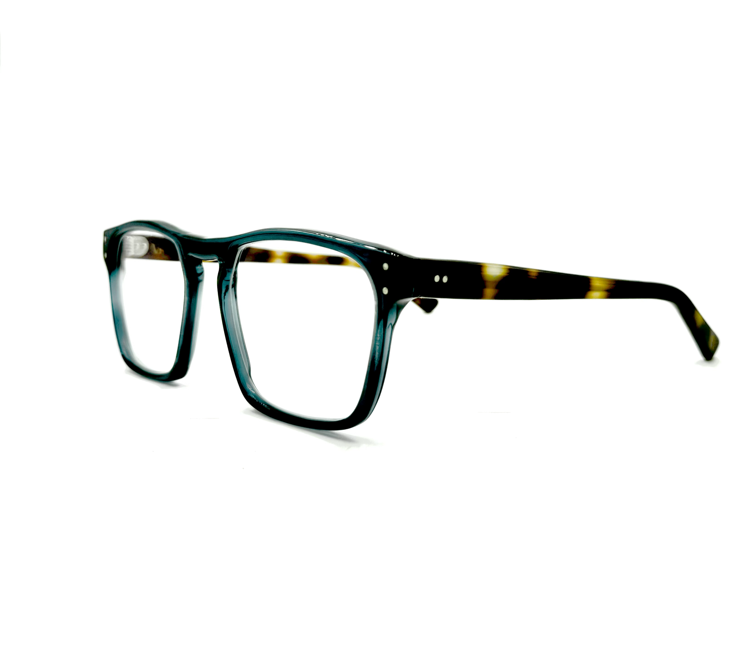 Ouveillan lunettes homme en acétate. Solides, légères et confortables nos lunettes VDS sont uniques.